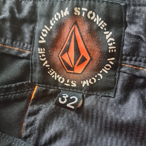 Mens genuine VOLCOM Stone-Age BORKEN skate pants Chino black relaxed 32/32 - Picture 10 of 11